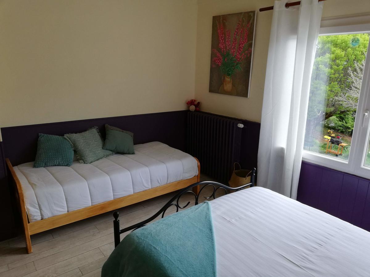 Gites Les Tilleuls Clamensane Exteriör bild